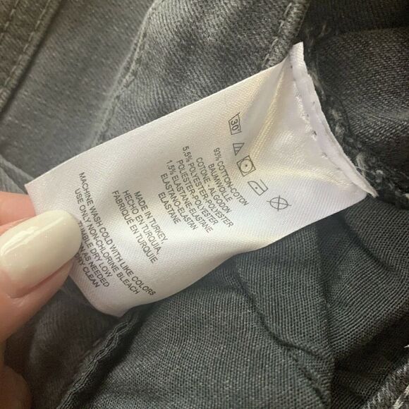 Free People Raw Hem Straight Leg Jeans Size 24 - Picture 6 of 6